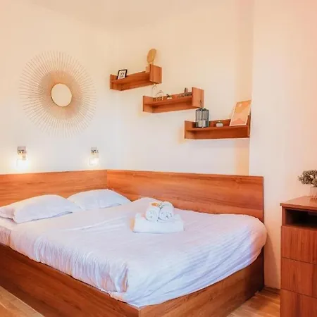 Ultracentral Near Old Town - Amazing View Appartement Boekarest